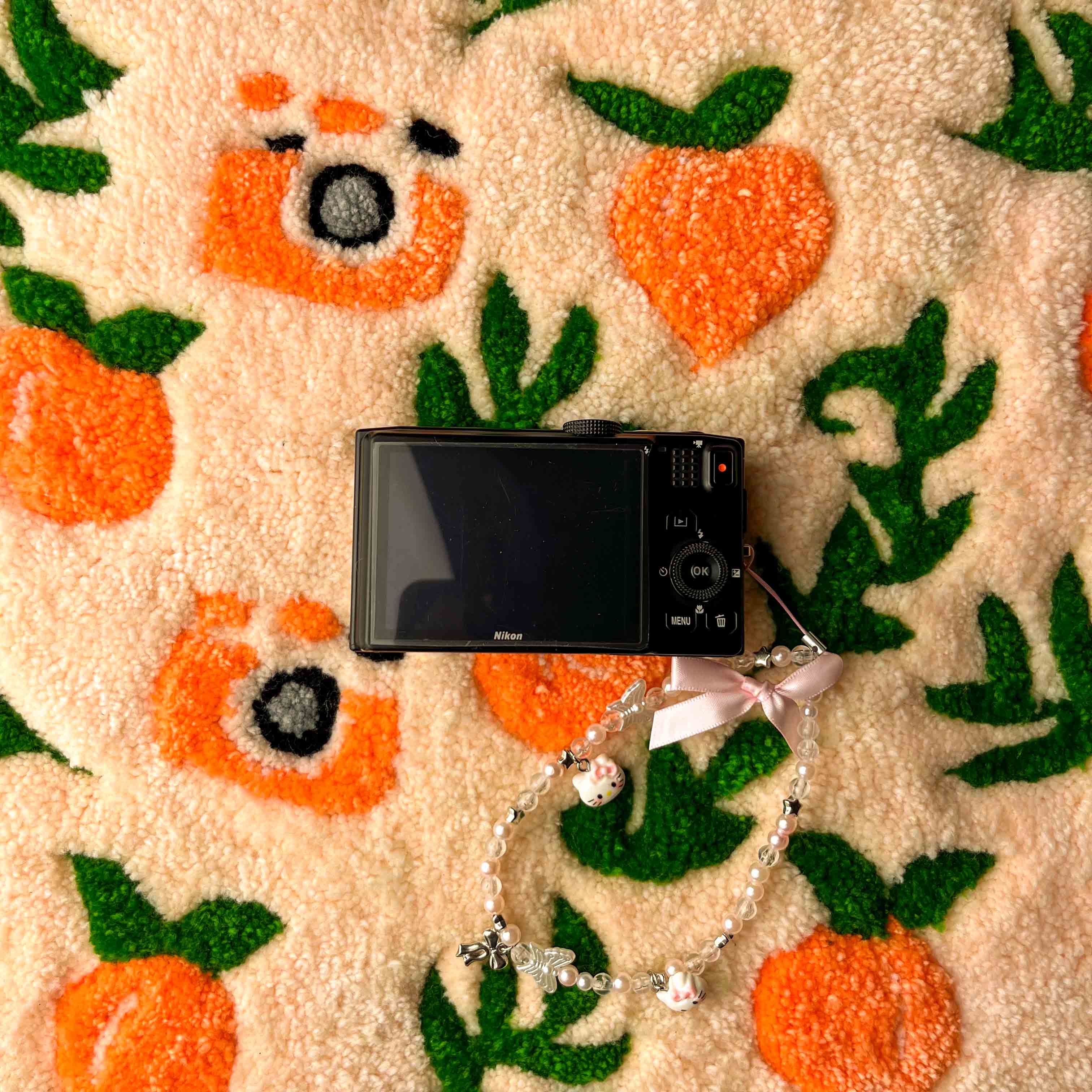 Nikon Coolpix S8200