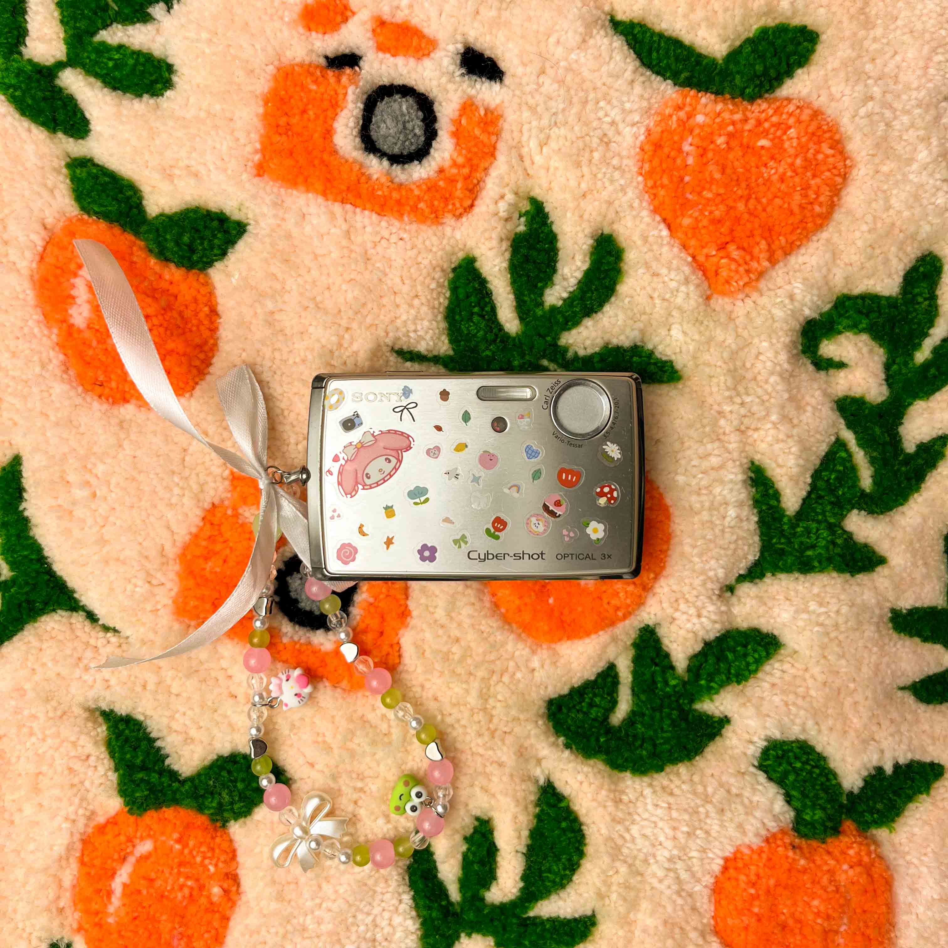 Sony Cyber-shot DSC-T33