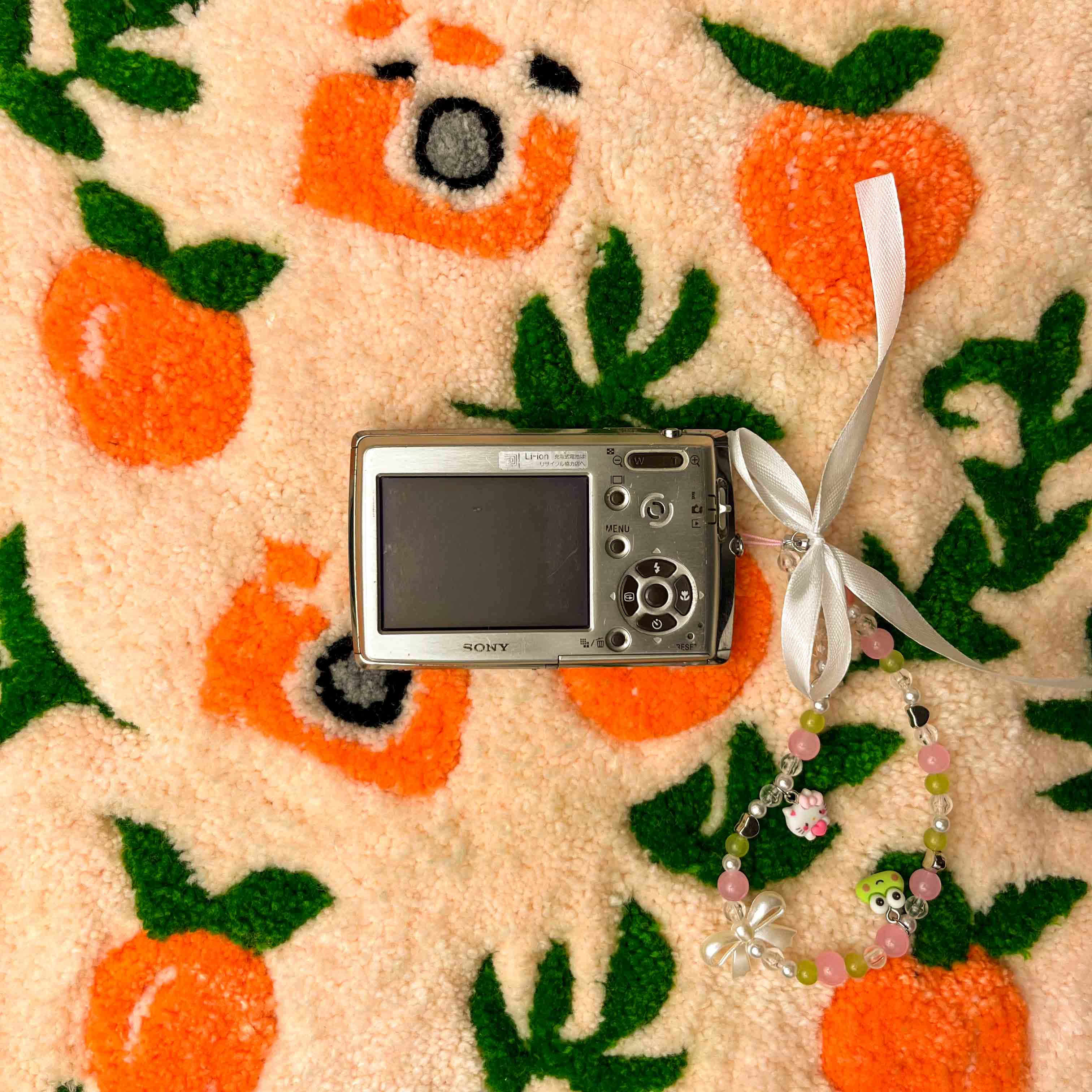 Sony Cyber-shot DSC-T33