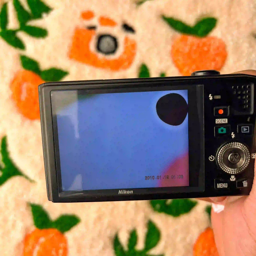 Nikon Coolpix S8000